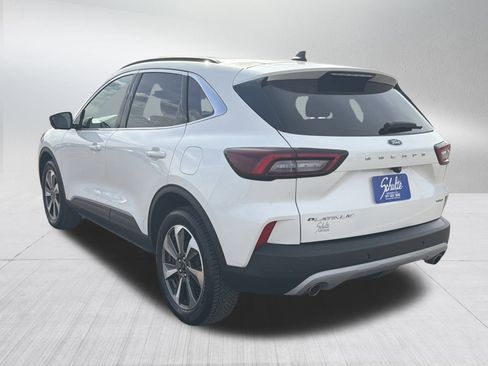 Used 2024 Ford Escape Platinum image 5