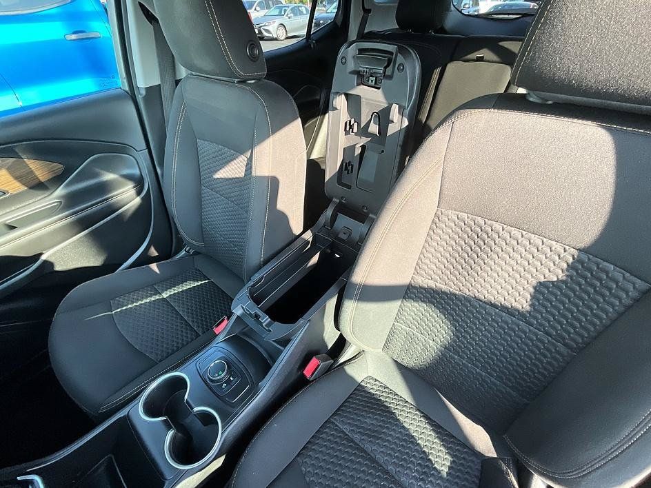 Used 2021 GMC Terrain SLE FWD image 24