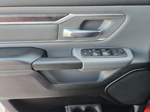 Used 2019 RAM 1500 Big Horn AWD/4WD image 23