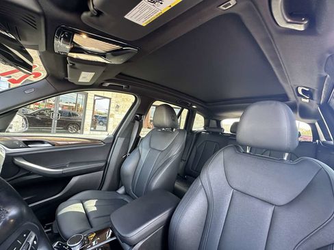 Used 2021 BMW X3 sDrive30i w/ Premium Package image 8