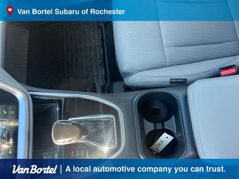 Used 2024 Subaru Legacy Premium AWD/4WD image 23