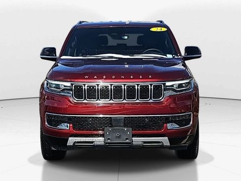 Used 2024 Jeep Wagoneer L Series II w/ Flexible Seating Group image 2