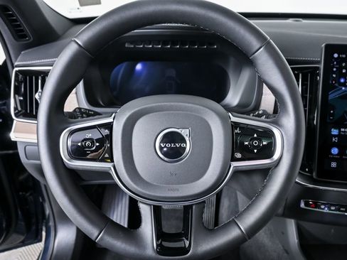 Certified 2025 Volvo XC90 B5 Core w/ Climate Package image 10