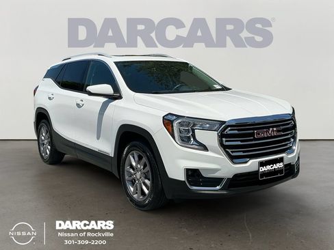 Used 2023 GMC Terrain SLT w/ Infotainment Package II AWD/4WD image 1