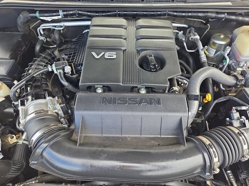 Certified 2021 Nissan Frontier SV RWD image 28