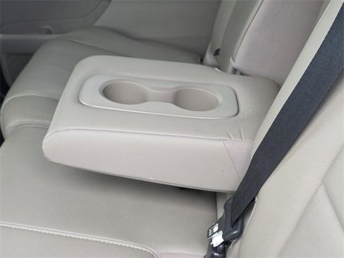 Used 2017 Honda Pilot EX-L image 11