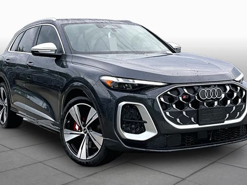 New 2026 Audi SQ5 Premium Plus AWD/4WD image 2