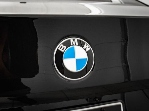 Certified 2025 BMW 530i xDrive image 17