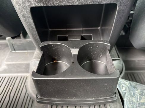 Certified 2023 Ford Explorer XLT w/ Equipment Group 202A image 22