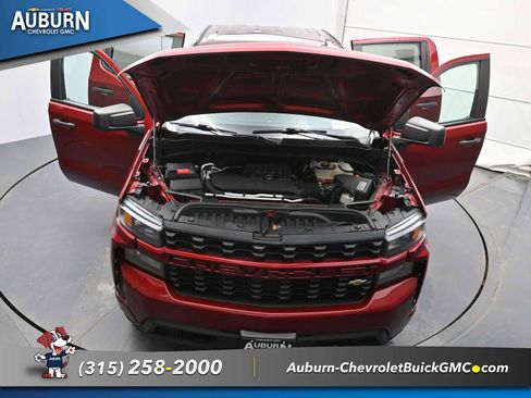 Used 2021 Chevrolet Silverado 1500 Custom image 32