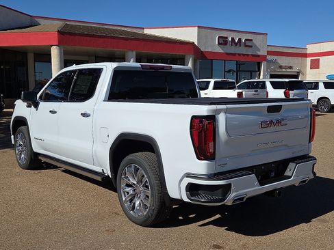 New 2026 GMC Sierra 1500 Denali w/ Denali Reserve Package AWD/4WD image 3