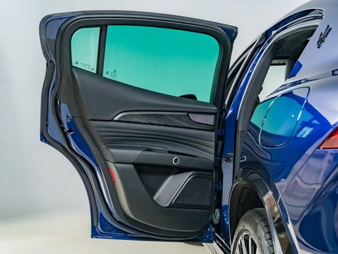 Used 2025 Maserati Grecale Modena image 23