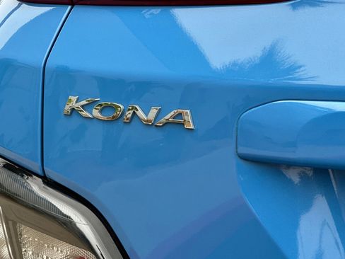 Used 2023 Hyundai Kona Limited w/ Cargo Package image 28