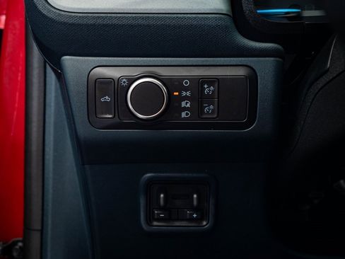 Used 2022 Ford Maverick Lariat w/ Lariat Luxury Package image 42