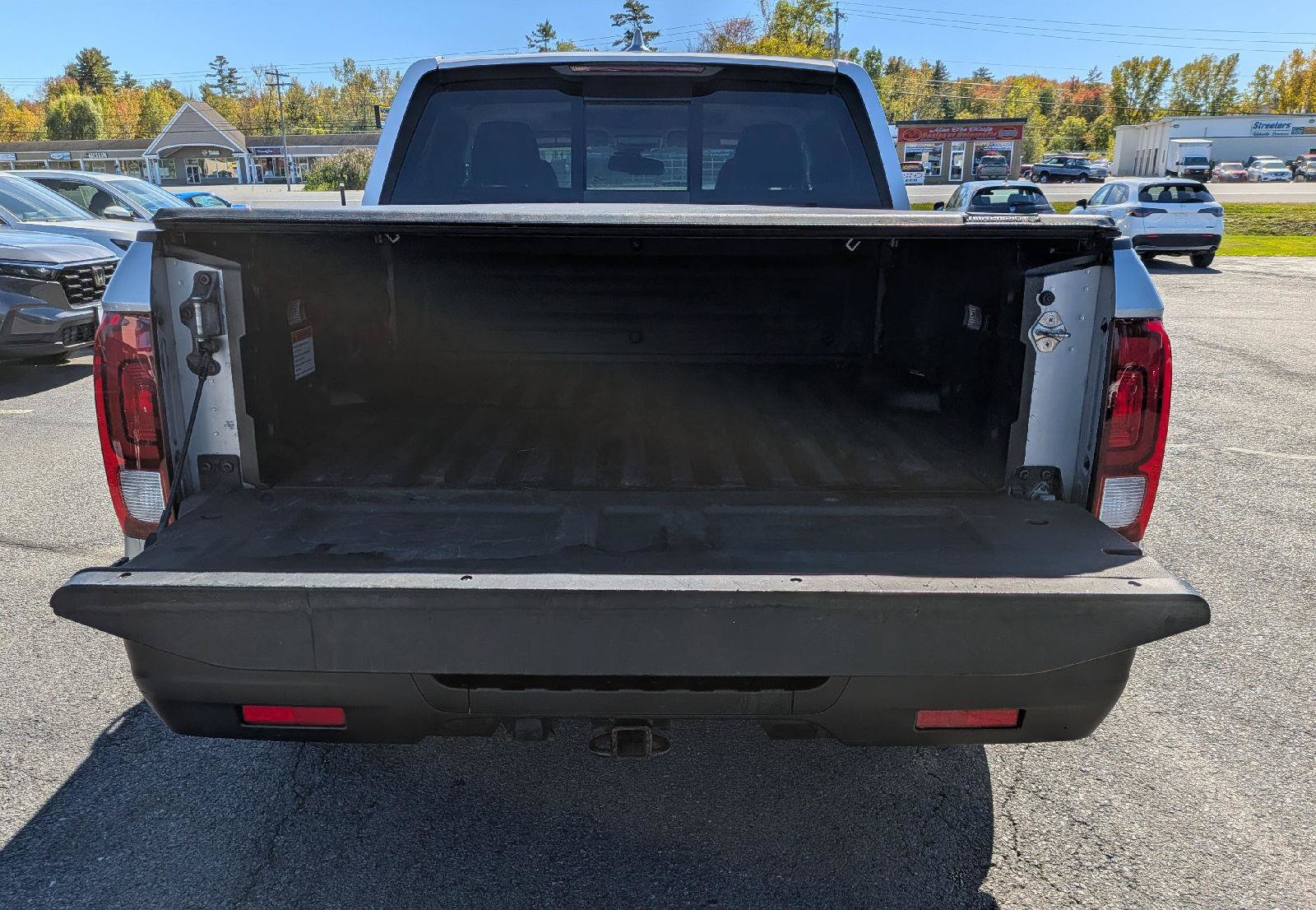 Used 2019 Honda Ridgeline RTL-T image 10