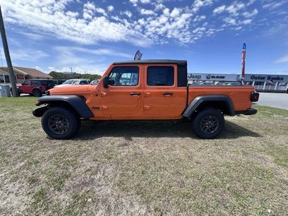 New 2025 Jeep Gladiator Sport