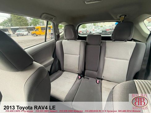 Used 2013 Toyota RAV4 LE FWD image 20