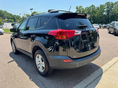 Used 2013 Toyota RAV4 LE AWD/4WD image 5