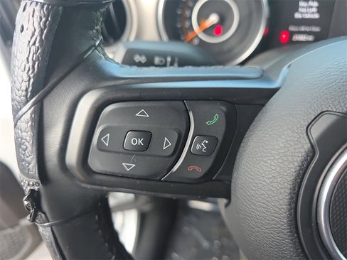 Used 2022 Jeep Gladiator Sport image 31