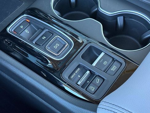 New 2025 Honda Pilot Touring image 26