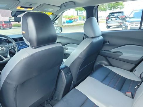 Used 2023 Nissan Kicks SR w/ SR Premium Package FWD image 14