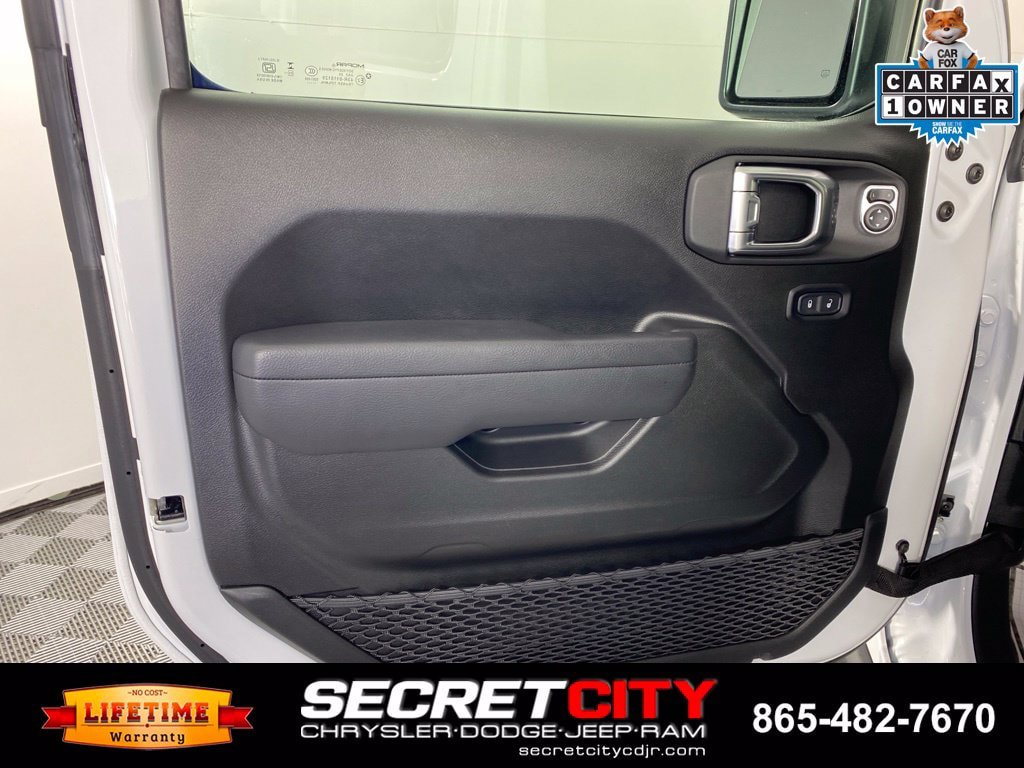 Used 2026 Jeep Wrangler Unlimited Sport AWD/4WD image 12
