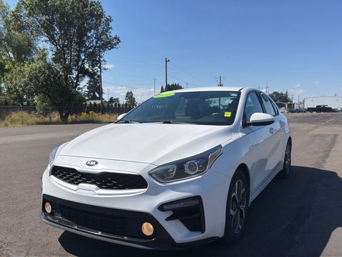 Used 2021 Kia Forte LXS FWD image 4