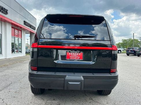 Used 2024 Lexus GX 550 w/ Accessory Package (31) image 4