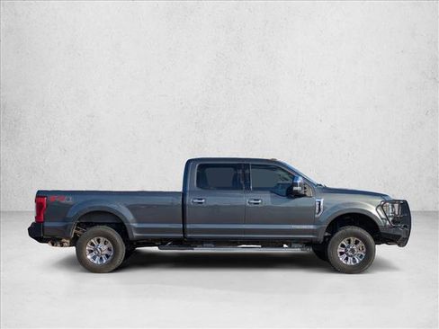 Used 2019 Ford F350 XLT w/ XLT Premium Package image 4