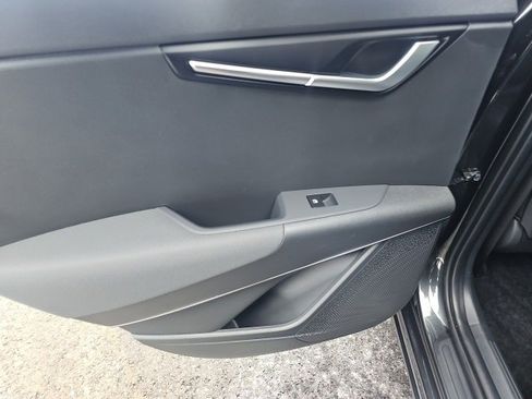 Certified 2024 Kia Niro EX Touring image 35