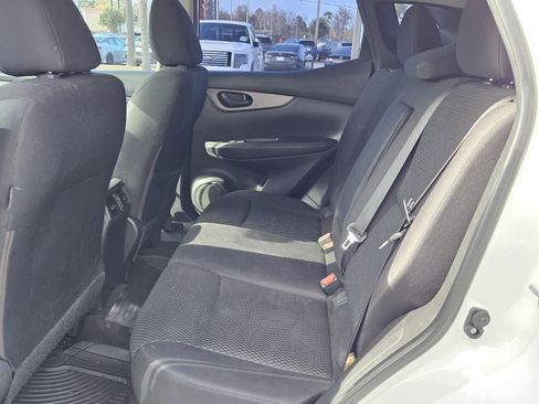 Used 2018 Nissan Rogue Sport S w/ S Appearance Package image 4