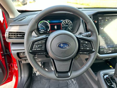 Used 2026 Subaru Crosstrek 2.5i Limited w/ Crosstrek Mirror Package AWD/4WD image 14
