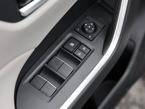 Certified 2025 Toyota RAV4 XLE Premium image 17