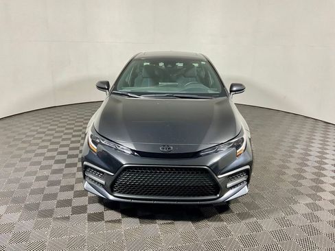 Used 2022 Toyota Corolla SE w/ SE Premium Package FWD image 9