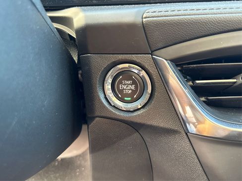 Used 2024 Buick Encore GX Preferred image 33