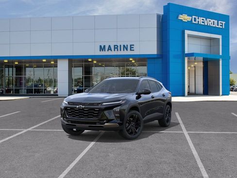 New 2026 Chevrolet Trax ACTIV w/ Sunroof Package FWD image 8