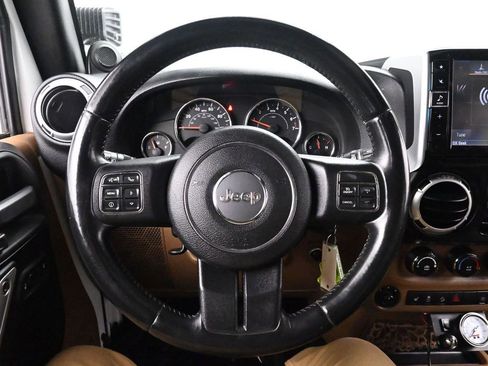 Used 2014 Jeep Wrangler Unlimited Sahara w/ Dual Top Group image 23