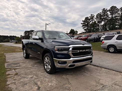 Used 2020 RAM 1500 Laramie AWD/4WD image 3