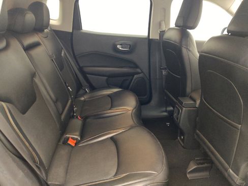Used 2021 Jeep Compass Latitude FWD image 19
