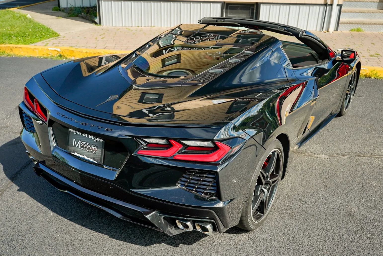 Used 2021 Chevrolet Corvette Stingray Coupe w/ 1LT RWD image 5