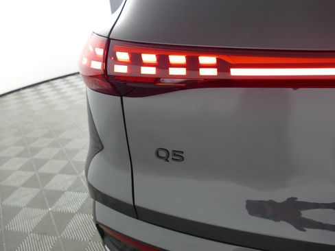 Used 2025 Audi Q5 Premium Plus image 2