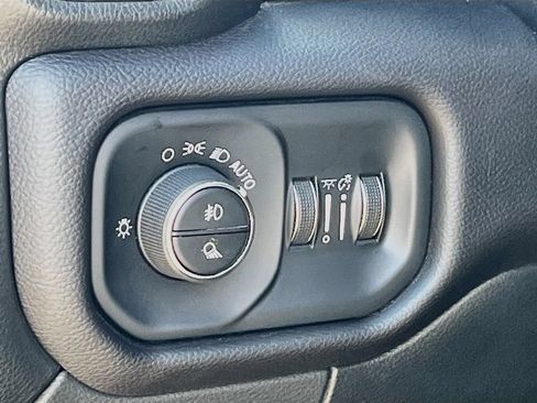 Used 2024 RAM 2500 Laramie w/ Night Edition AWD/4WD image 10