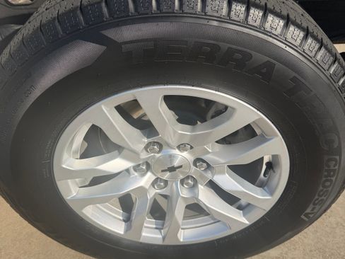 Used 2022 Chevrolet Silverado 1500 RST w/ Convenience Package II image 11