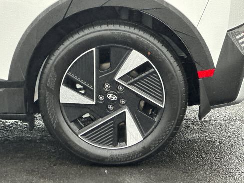 New 2026 Hyundai Ioniq 5 SEL image 25