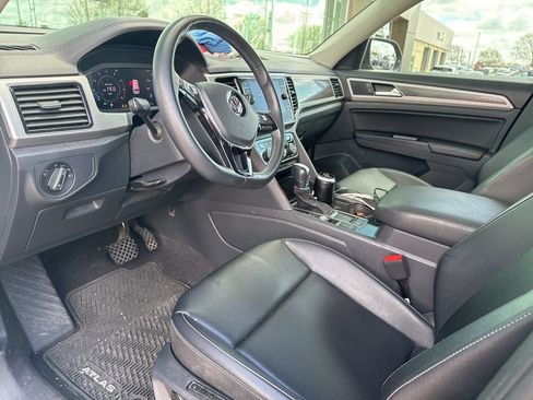 Used 2019 Volkswagen Atlas SEL image 13