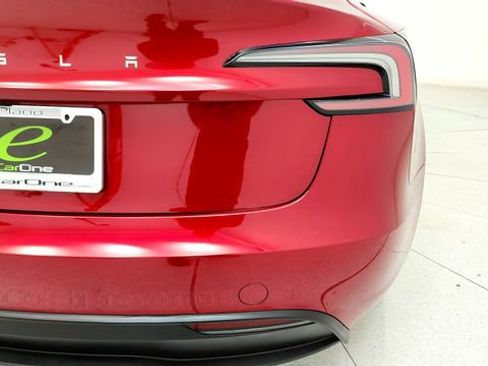Used 2025 Tesla Model 3 RWD image 28