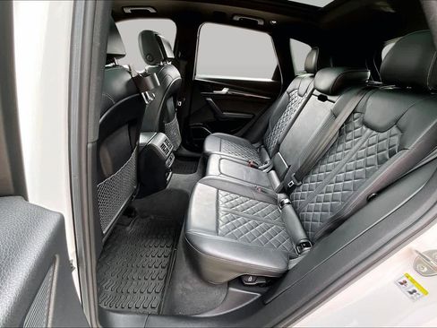 Used 2021 Audi SQ5 Premium Plus w/ Premium Plus Package AWD/4WD image 19