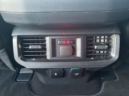 Certified 2024 Ford F150 Platinum image 39
