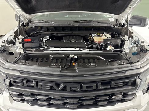 Used 2025 Chevrolet Silverado 1500 Custom AWD/4WD image 47