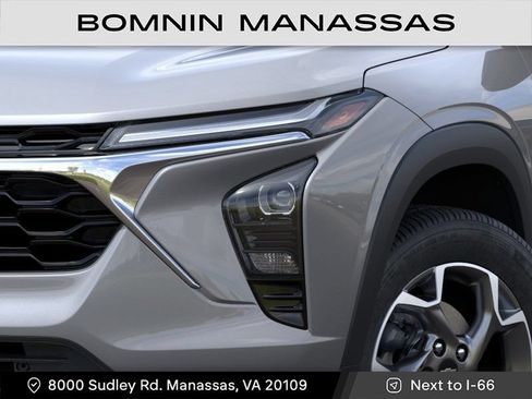 New 2026 Chevrolet Trax LT FWD image 10